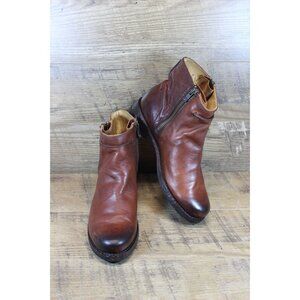 FRYE women's Veronica Seam double zip distressed leather ankle moto boots 8.5B